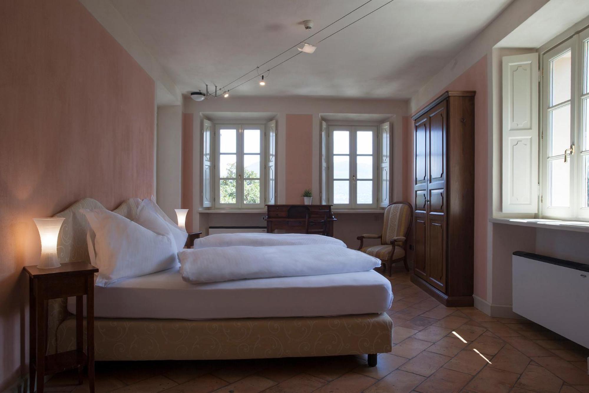 Oggebio Relais Villa Margherita מראה חיצוני תמונה