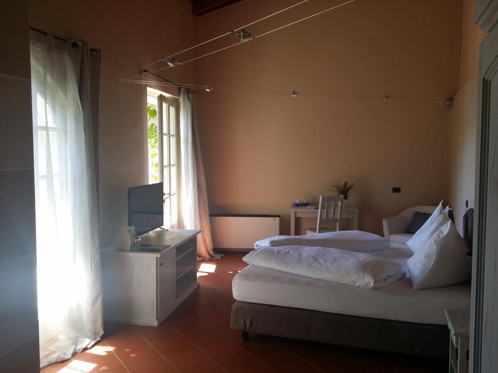 Oggebio Relais Villa Margherita מראה חיצוני תמונה